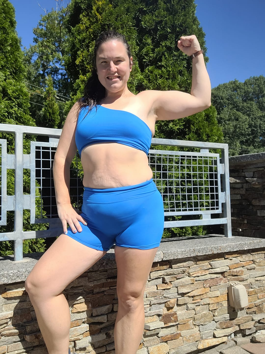 Customer photo review of BOLD One-Shoulder Longline Bra