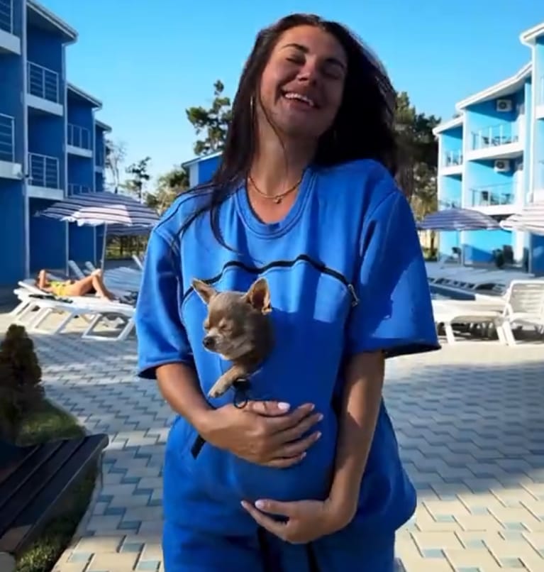 Customer photo review of Pet Peekaboo Pocket Hoodie