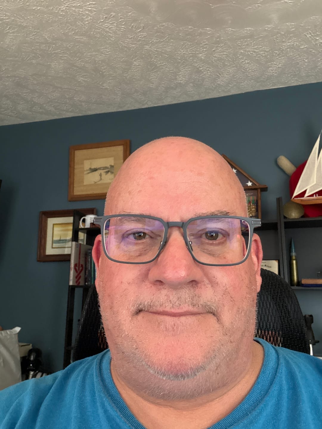 Customer photo review of Steven | Hypoallergenic Titanium Rectangular Magnetic Clip-on Eyeglasses Sunglasses
