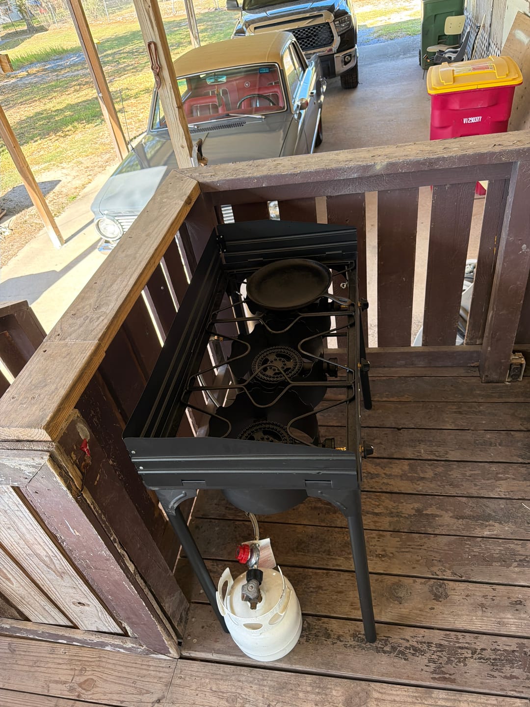 Customer photo review of CAMPLUX 225,000 BTU 3 Burner Camping Stove