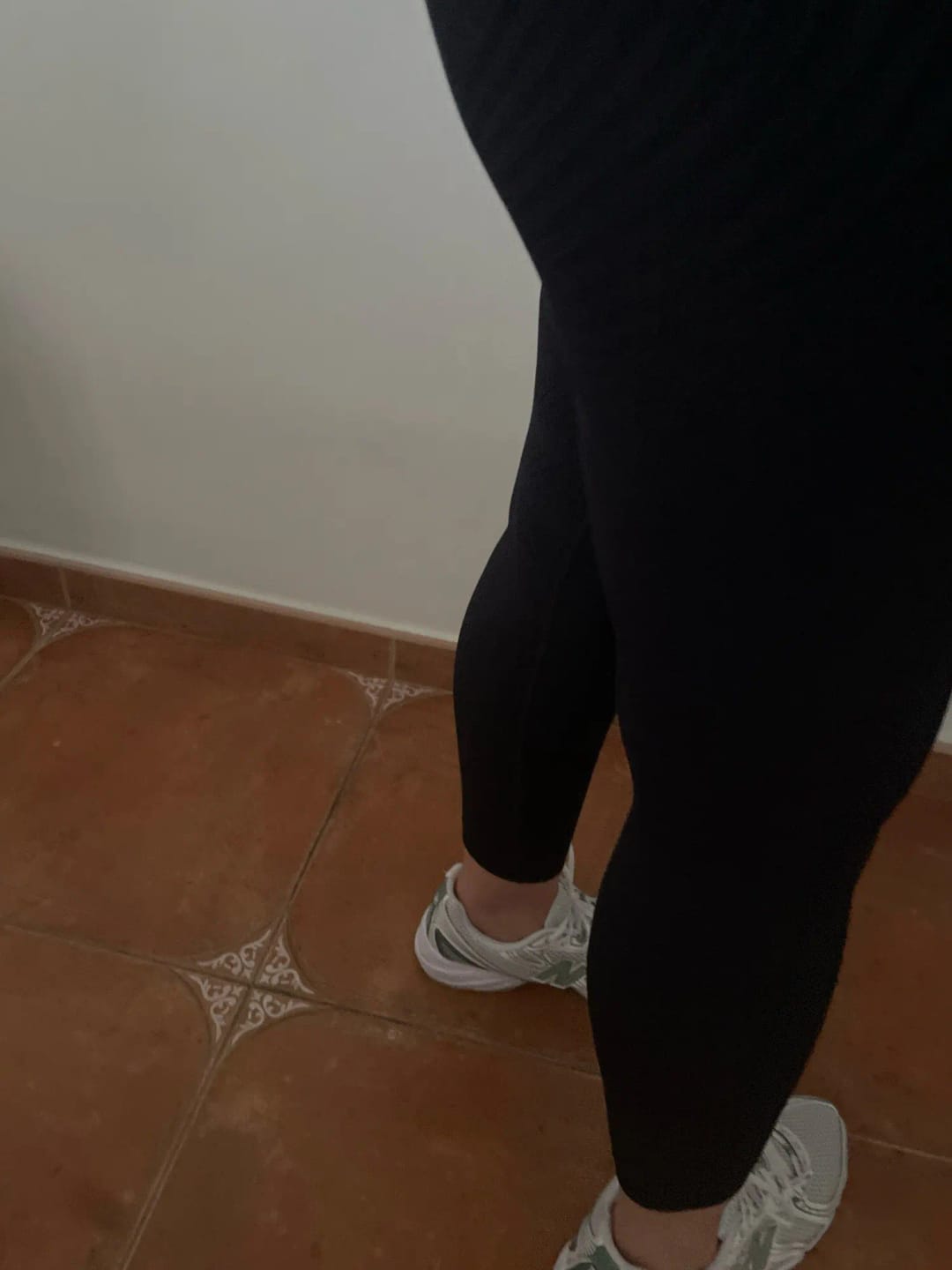 Customer photo review of Sculpt & Shape Compression Leggings