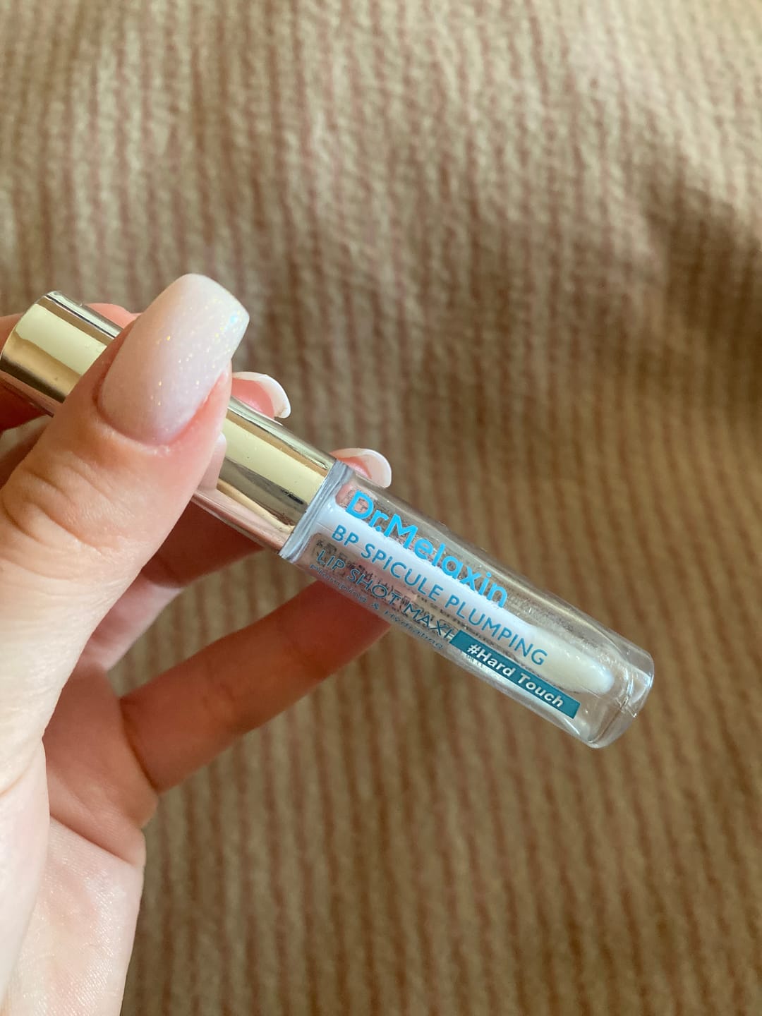 Customer photo review of Dr. Melaxin Lip Shot уголемяващ гланц за устни със спикули