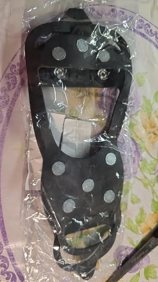 Customer photo review of Anti-Slip Ice Grips