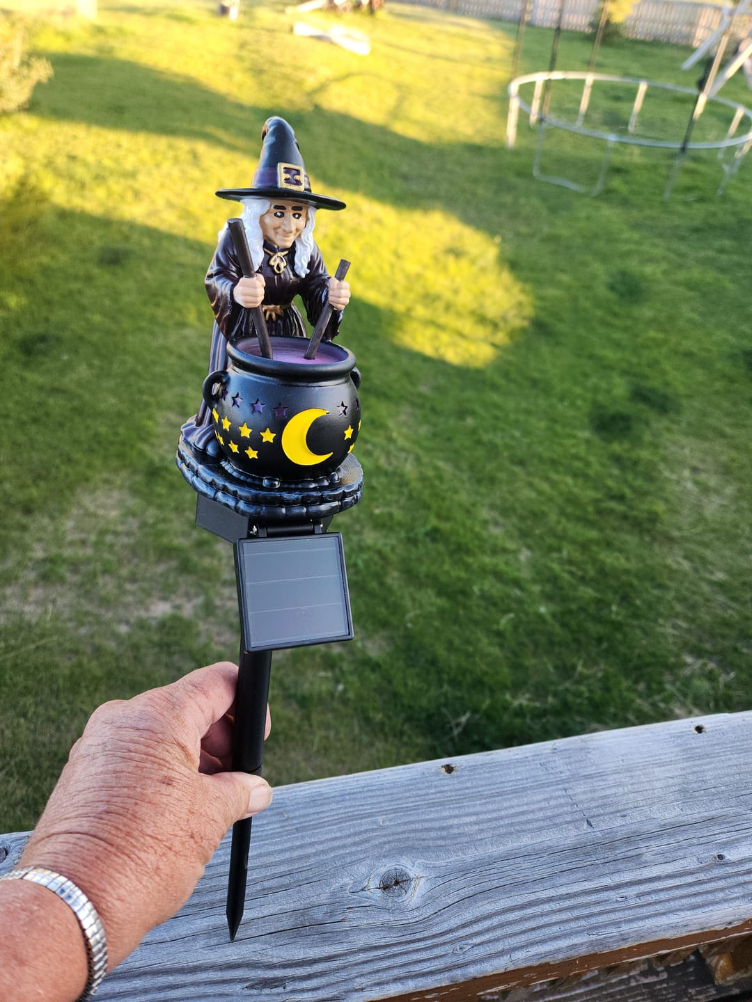 Customer photo review of 🪄Halloween Witch Glowing Cauldron Solar Light