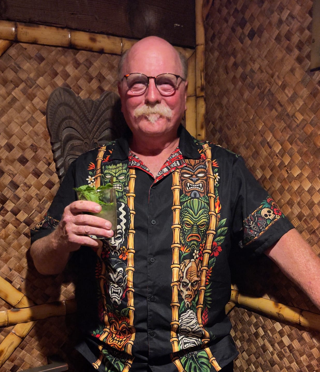 Customer photo review of Monsters & Mai Tais Vintage Button Up