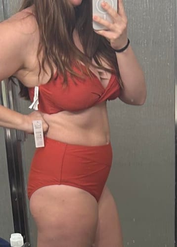 Customer photo review of Emoswim - V-Ausschnitt High Waist Bikini