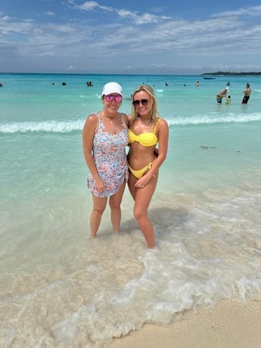 Customer photo review of Emoswim - Badekleid Badeanzüge für Damen Bauchweg Badekleider Rock Bademode