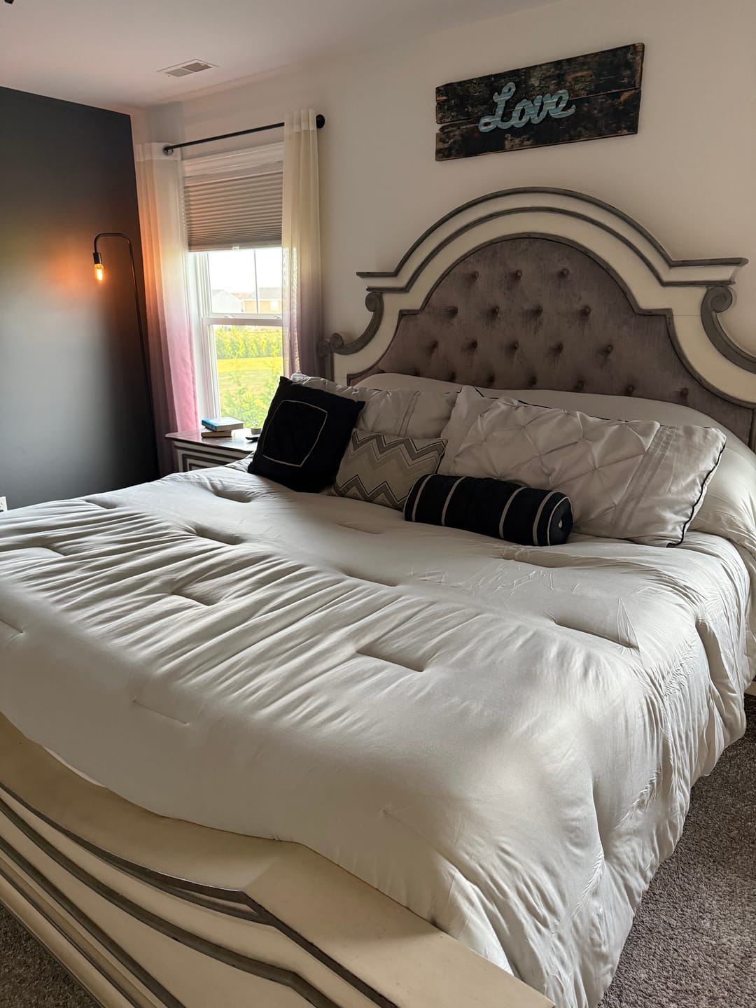Customer photo review of MarshMellow Comforter