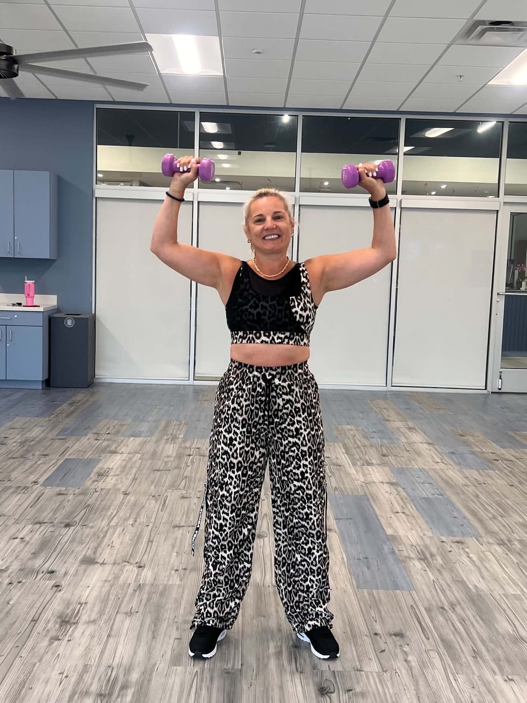 Customer photo review of Rock 'n' Roll Z-Lift Square Neck Bra With Mesh
