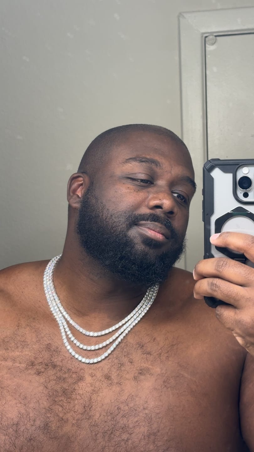 Customer photo review of 5mm Tennis Chain - White Gold