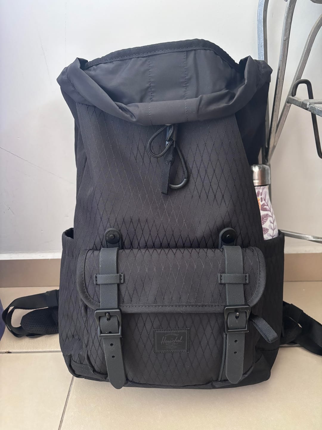 Customer photo review of תיק גב Little America Backpack Mid-Volume