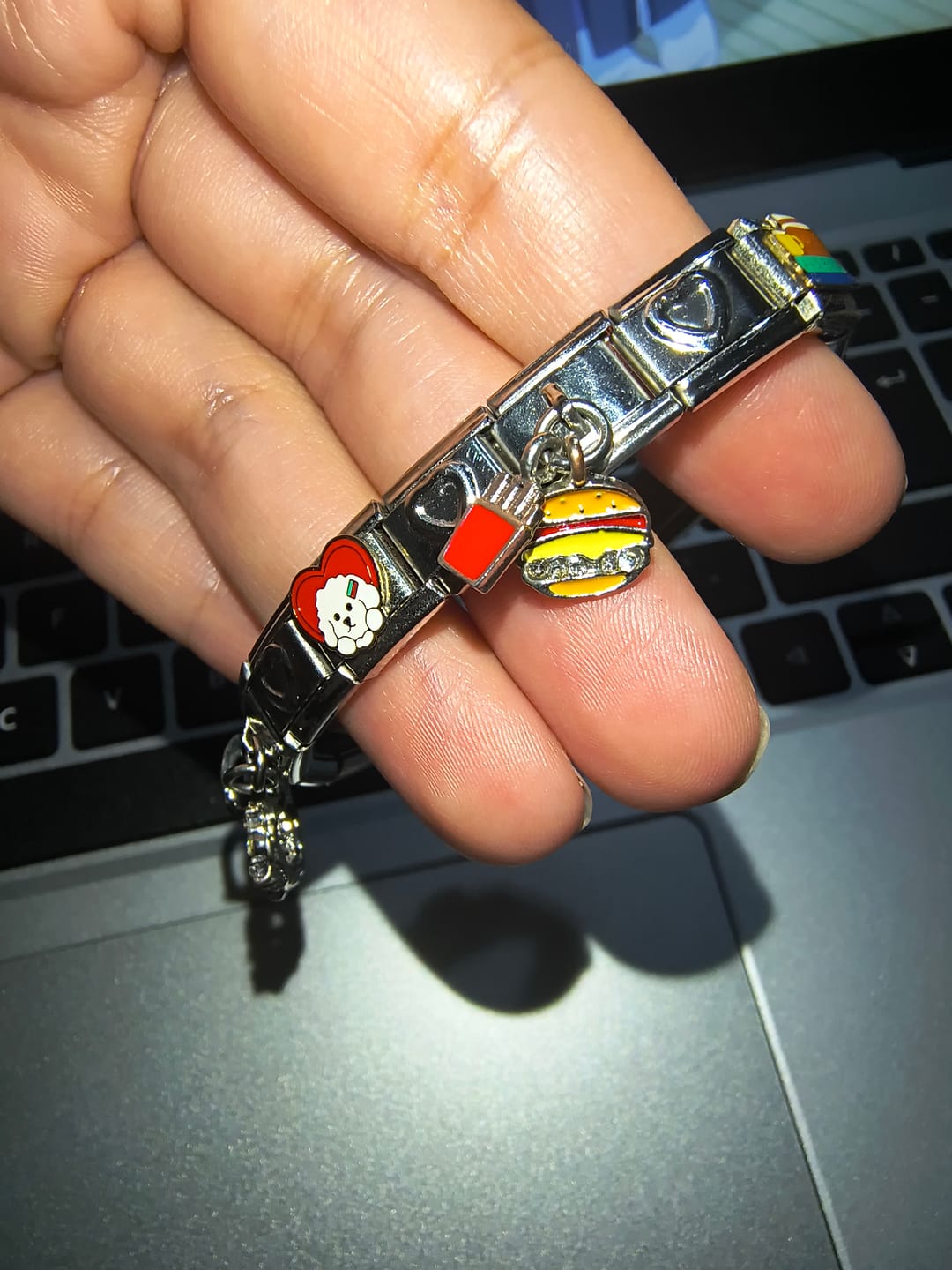 Customer photo review of Charm hamburguesa papas