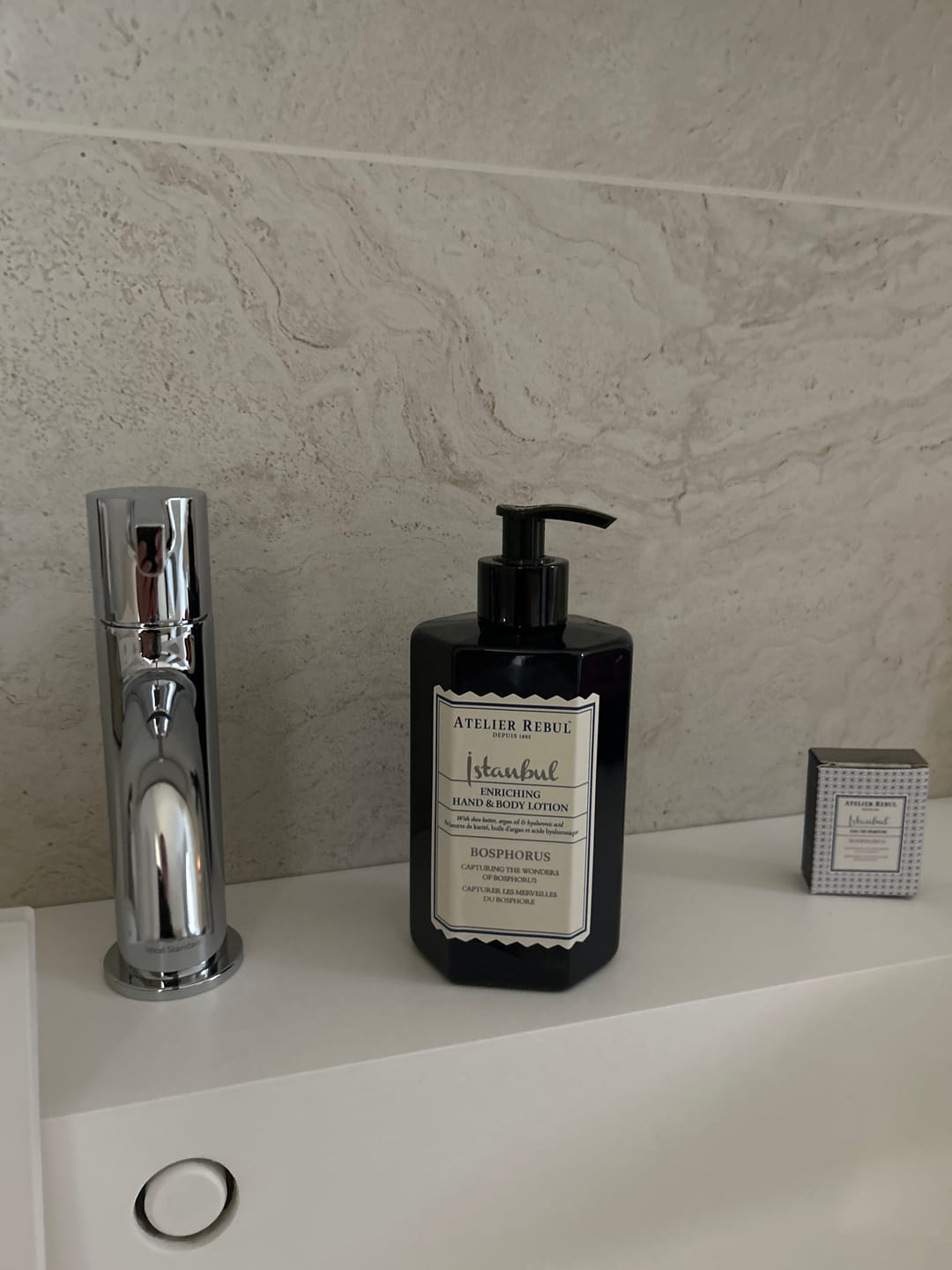 Customer photo review of Istanbul Bosphorus Hand & Bodylotion 400ml