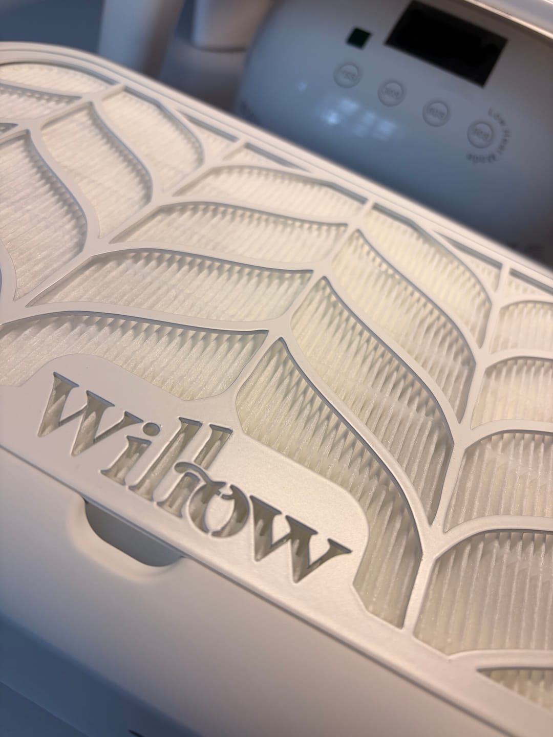 Customer photo review of Willow Pro Collect - White