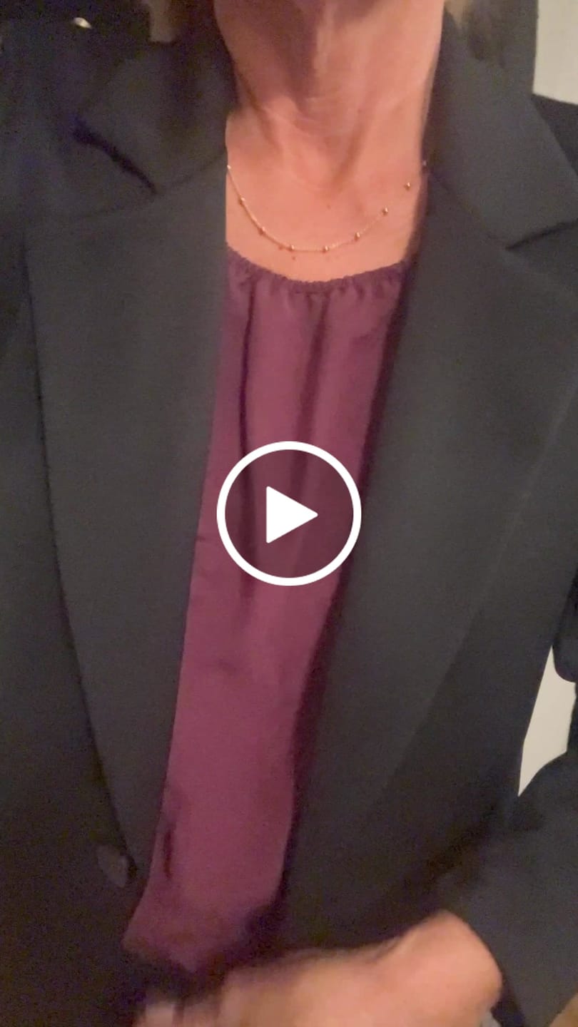 Customer video review of Stretch Butterstoff Blazer LOOK TO THE SKY schwarz