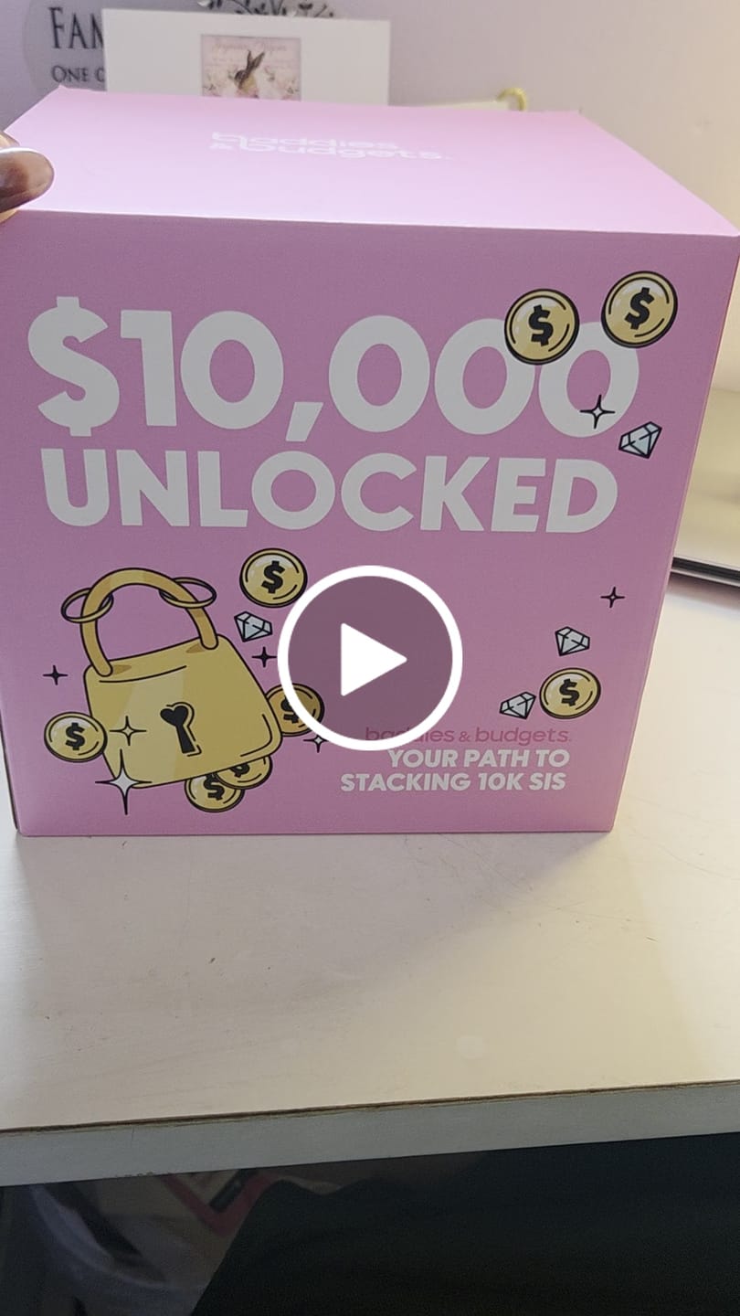 Customer video review of 10K Unlocked Savings Box