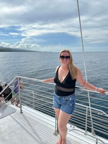 Customer photo review of Emoswim - Damen Große Größen Badeanzug V-Ausschnitt Transparentes Mesh Bauchweg Bademode