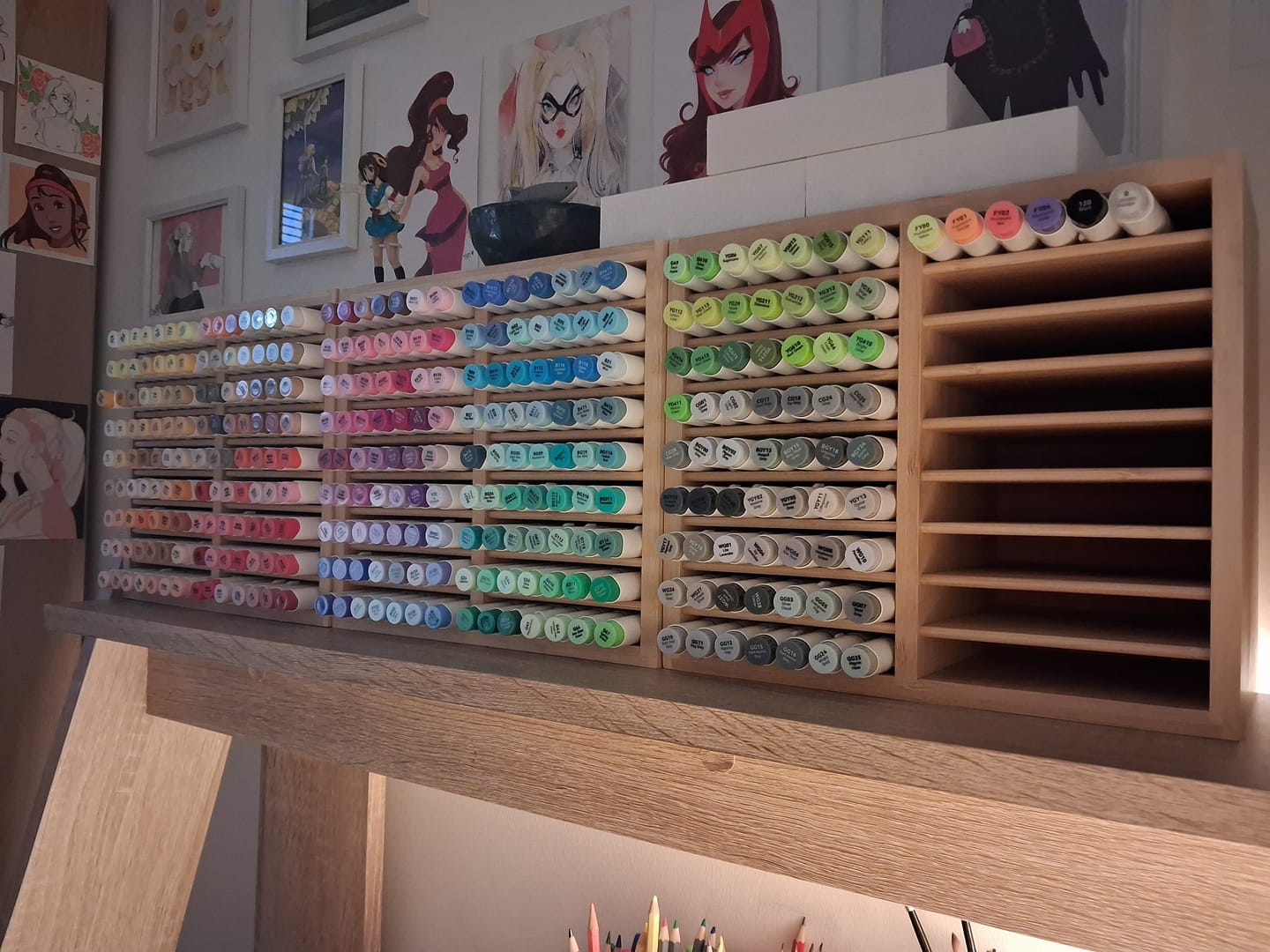 Customer photo review of Ohuhu Bamboo Marker Organizer