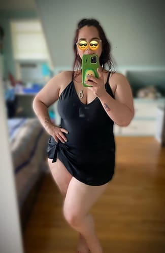 Customer photo review of Emoswim - Damen Bauchweg Slim Fit Badeanzug