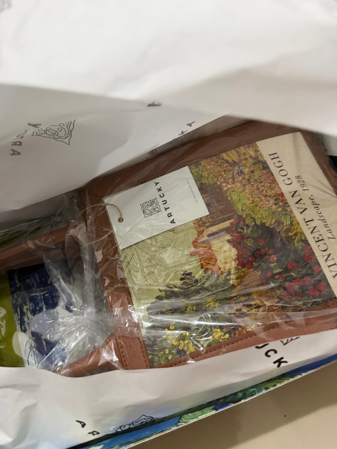 Customer photo review of Van Gogh Landscape Tablo Çanta