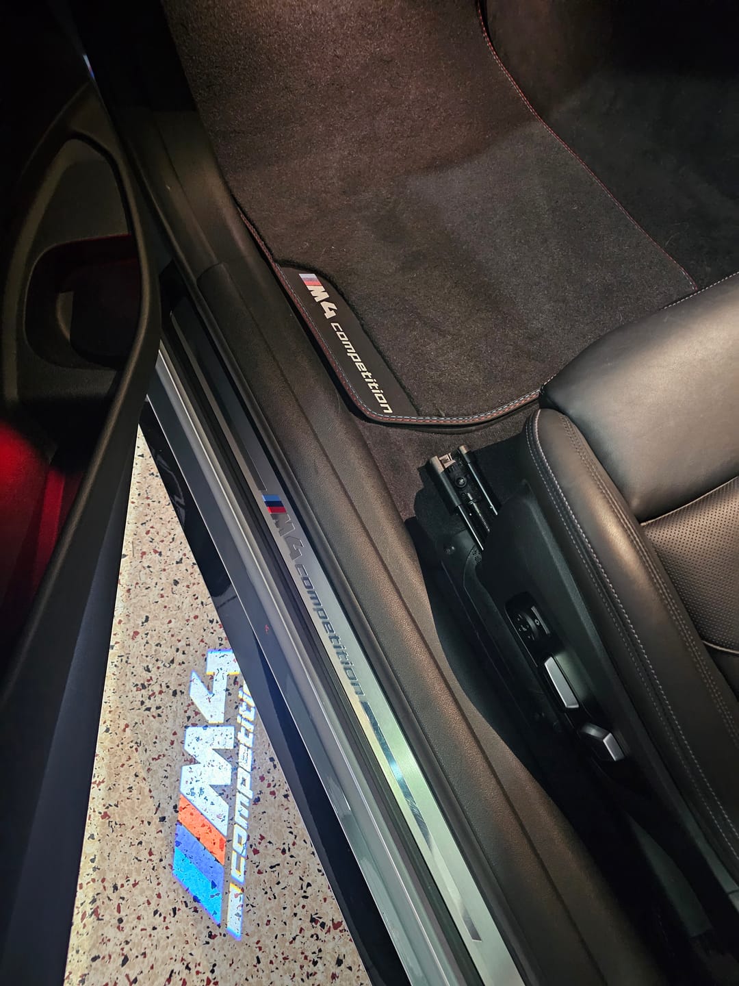 Customer photo review of BMW M MYSTERY GIFT