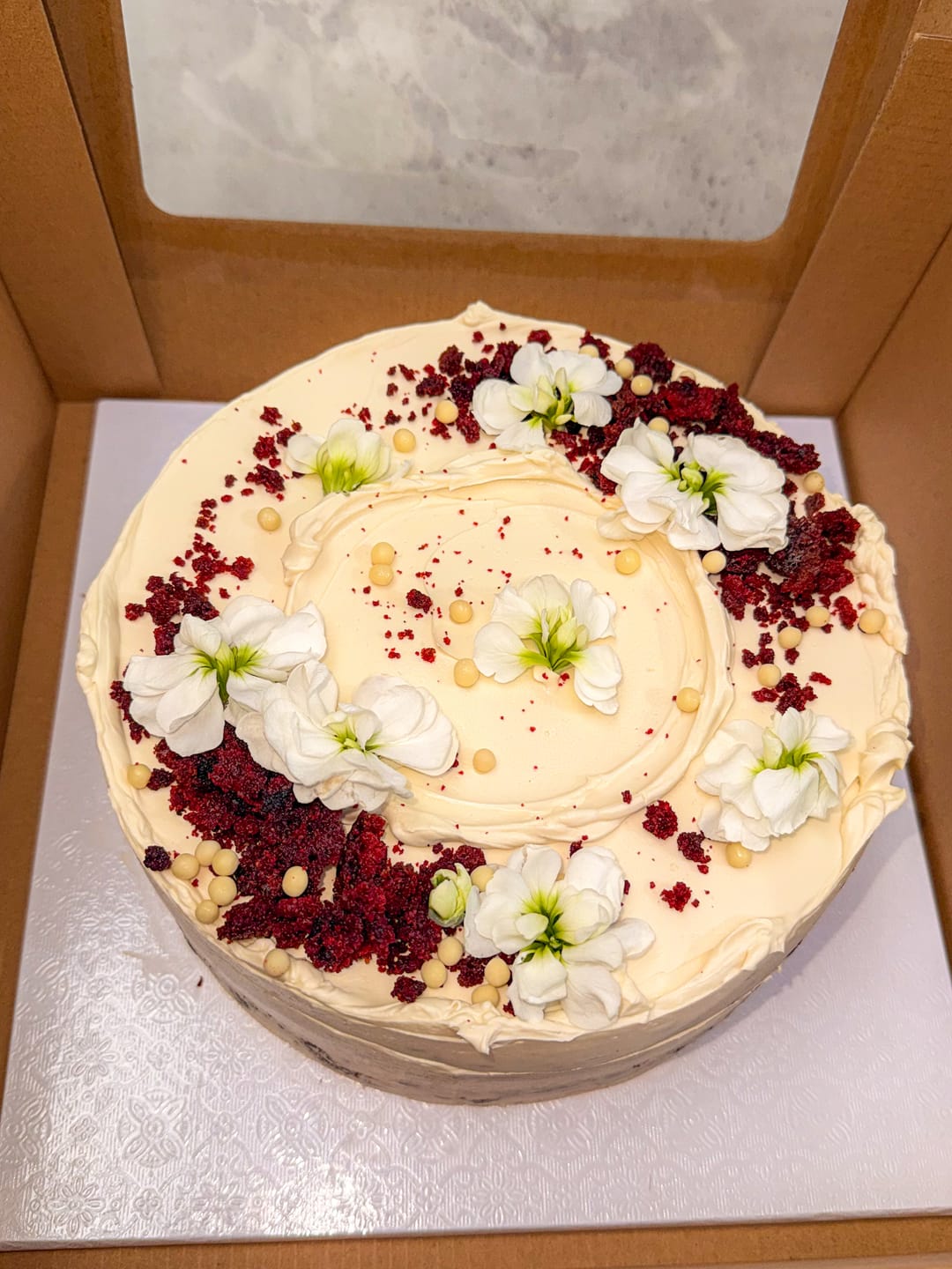 Customer photo review of red velvet cake