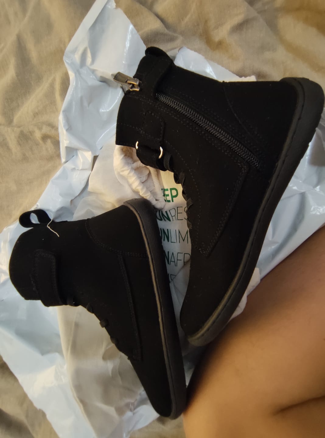Customer photo review of Enfants Ambition I - Barefoot Chaussures