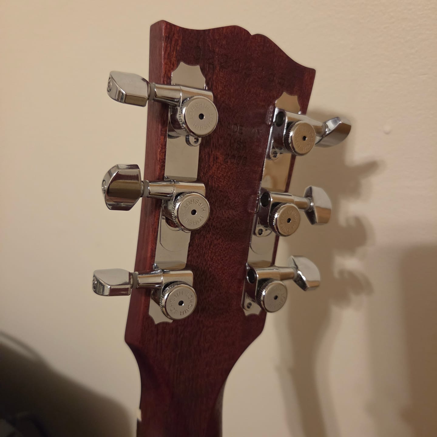 Customer photo review of Guitar Tuner Upgrade Kit for 3+3 Headstocks (10mm Post Holes)
