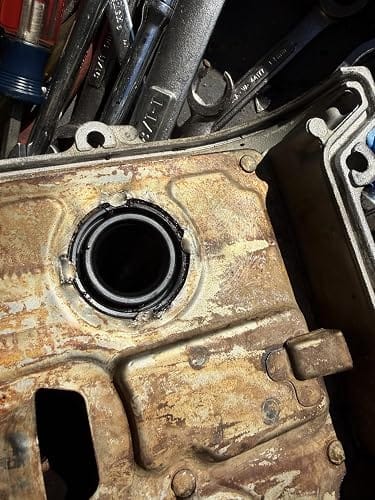 Customer photo review of Engine Valve Cover Gasket Set VS50592R Fit for 2000-2009 Toyota Tundra 4.7L