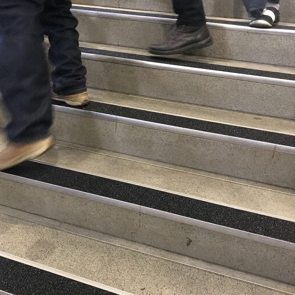 Customer photo review of 15mm Carborundum Stair Insert Cut to Any Size
