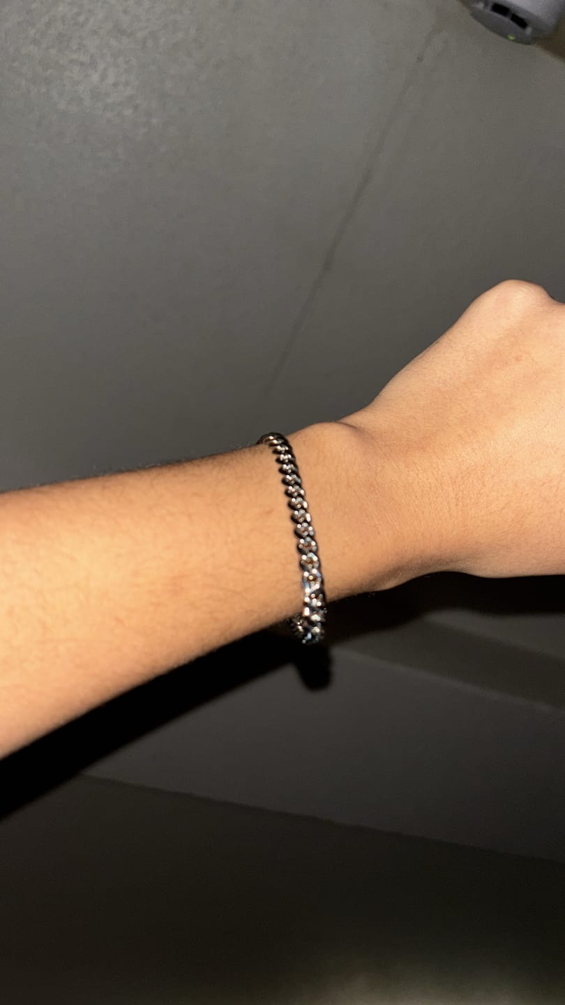 Customer photo review of CUBAN LINK BRACELET