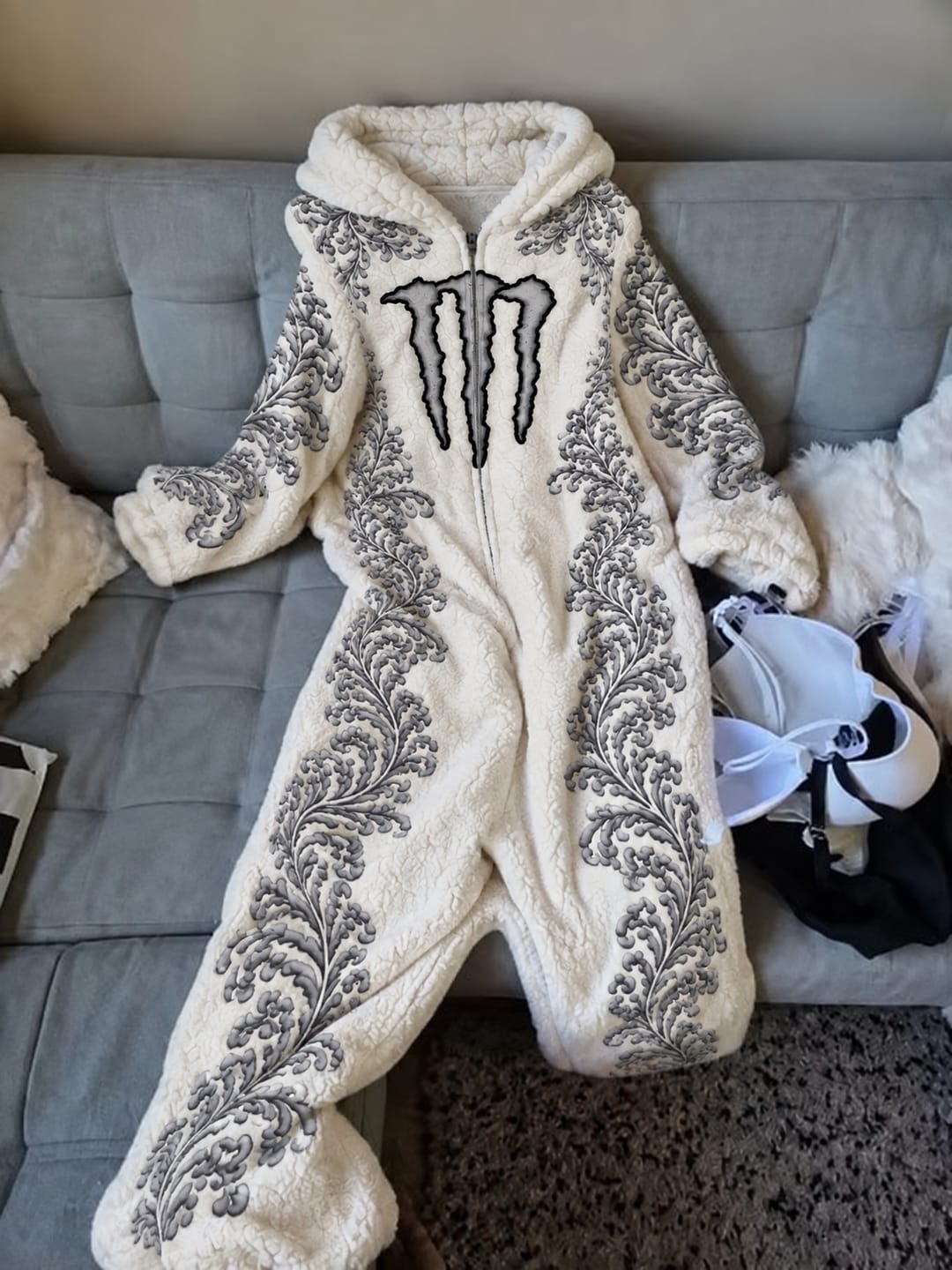 Customer photo review of Midnight Energy Pyjama