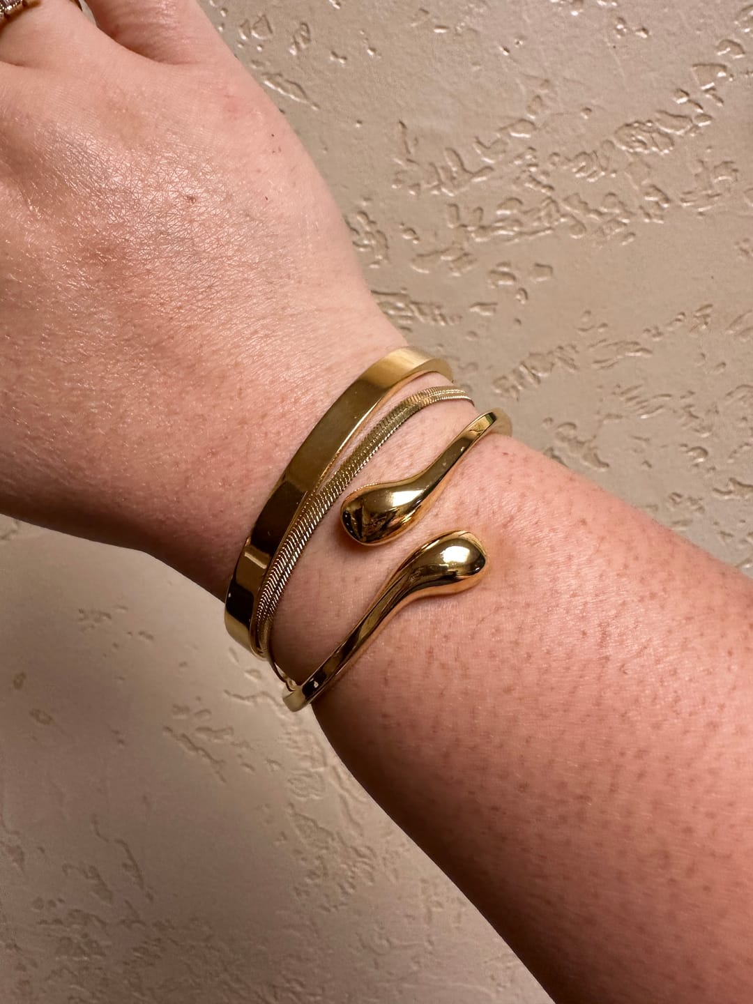 Customer photo review of Gold Teardrop Bangle