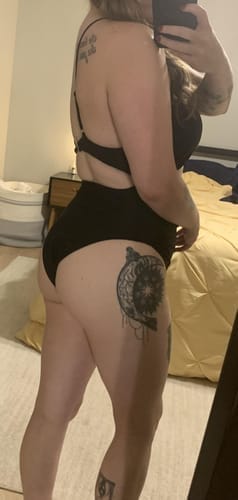 Customer photo review of Emoswim - Damen Badeanzug Cut-Out Bademode