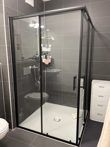 Customer photo review of SONNI Eckeinstieg Duschkabine Schwarz Duschtür Sicherheitsglas Duschabtrennung Schiebetür Eckdusche