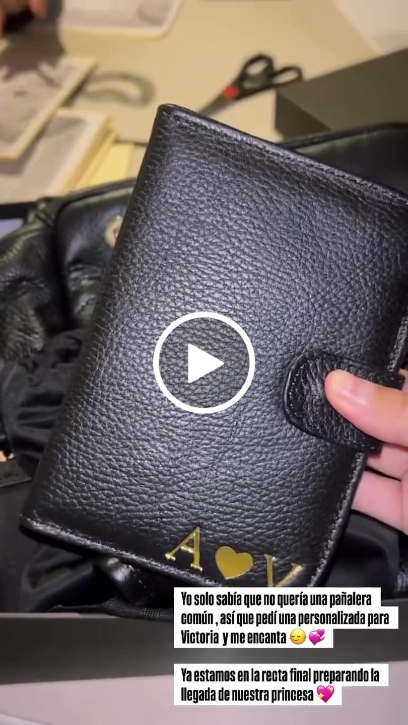 Customer video review of KIT NUNUT BACKPACK LETTERS