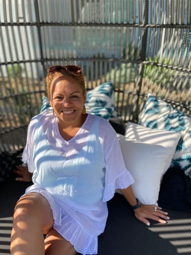 Customer photo review of Emoswim - Transparentes Häkelmuster Asymmetrisches Cover-Up