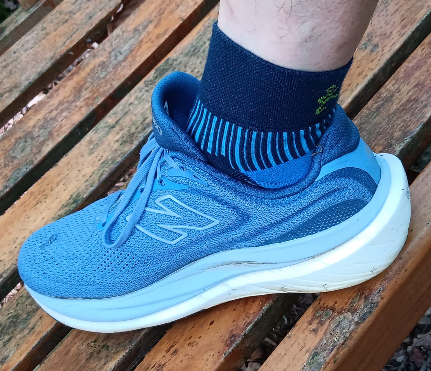 Customer photo review of Balega Enduro Running Sock - Legion Blue