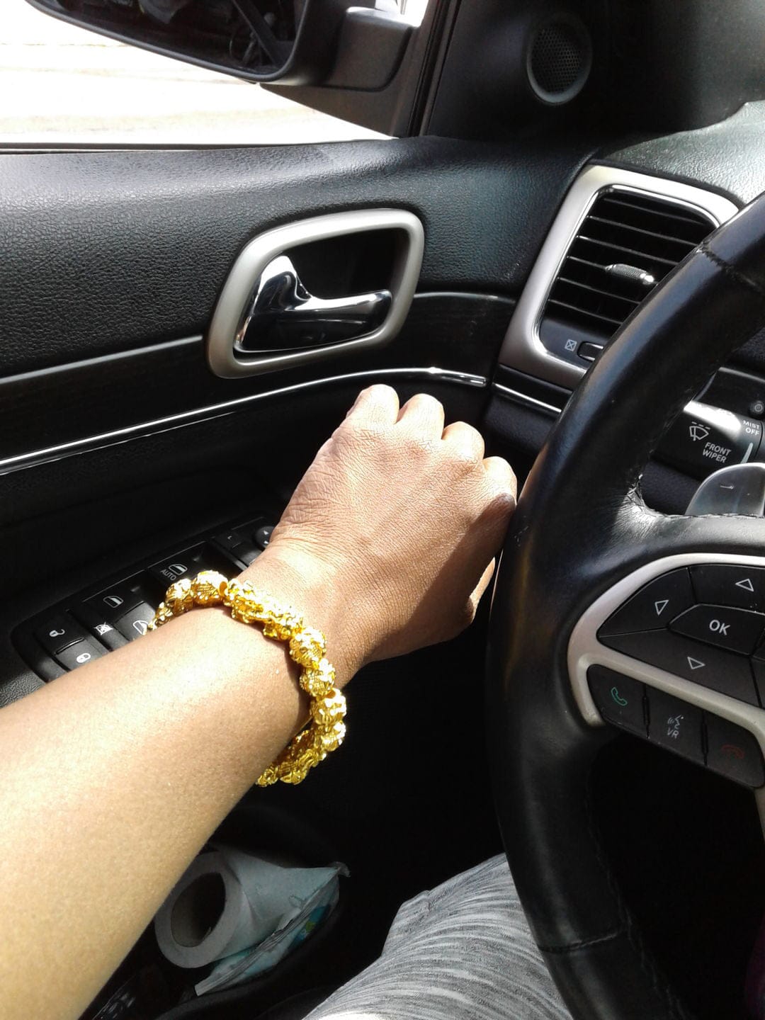 Customer photo review of The Golden Mandate Pixiu Bracelet - Free