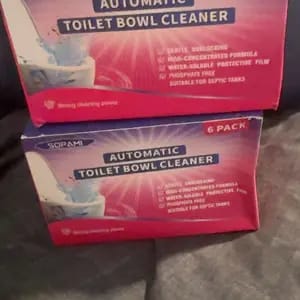 Customer photo review of Pulizia Quotidiana Tavoletta WC Doppio Colore Anti-Ostruzione