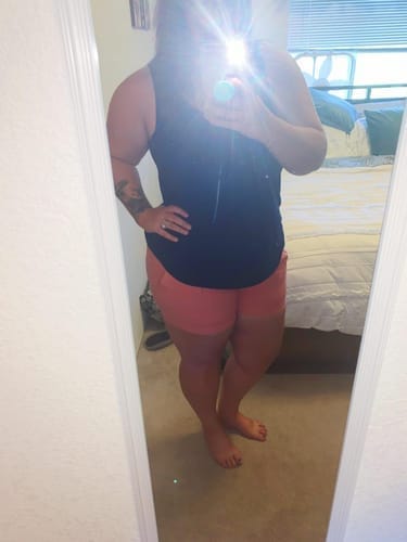 Customer photo review of Emoswim - Damen Shorts mit Kordelzug Sommer Elastischer Bund Casual Leichtgewichtig mit Taschen