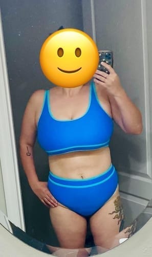 Customer photo review of Emoswim - Damen High Waist Bikini-Sets Sportliche Zweiteilige Badeanzüge Colorblock Cheeky High-Cut Bademode