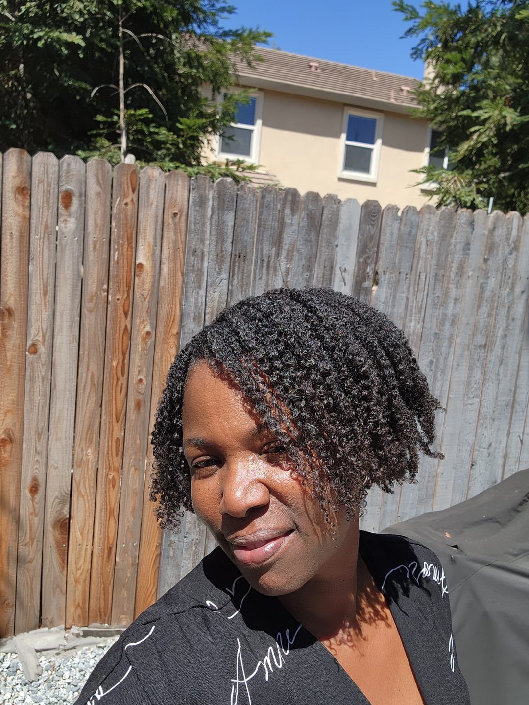 Customer photo review of Tropical Oasis Anti-Humidity Firm Hold Hair Gel