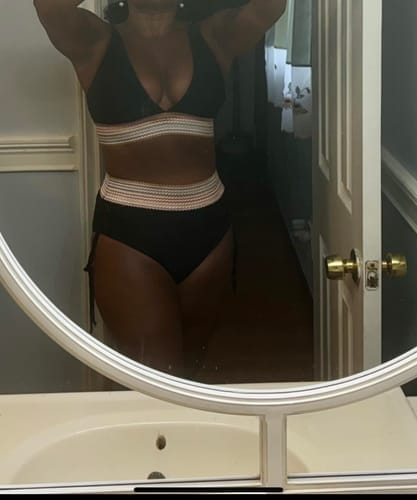Customer photo review of Emoswim - High Waist Bauchweg Colorblock Bikini-Sets