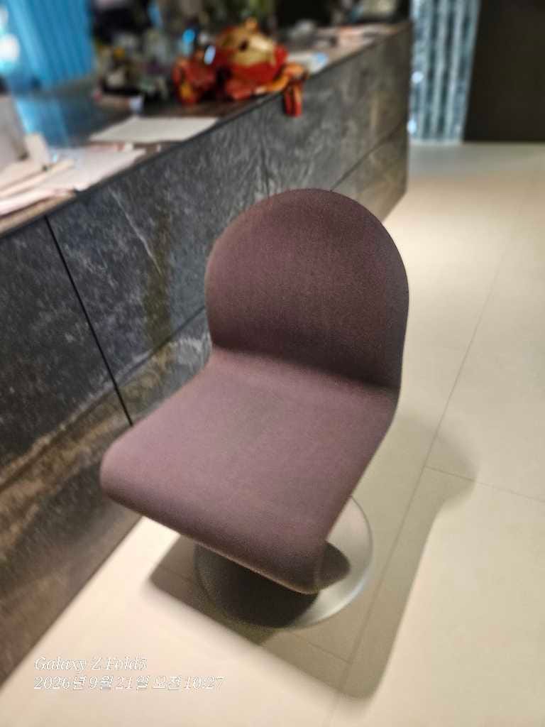 Customer photo review of System 1-2-3 Dining Chair Standard