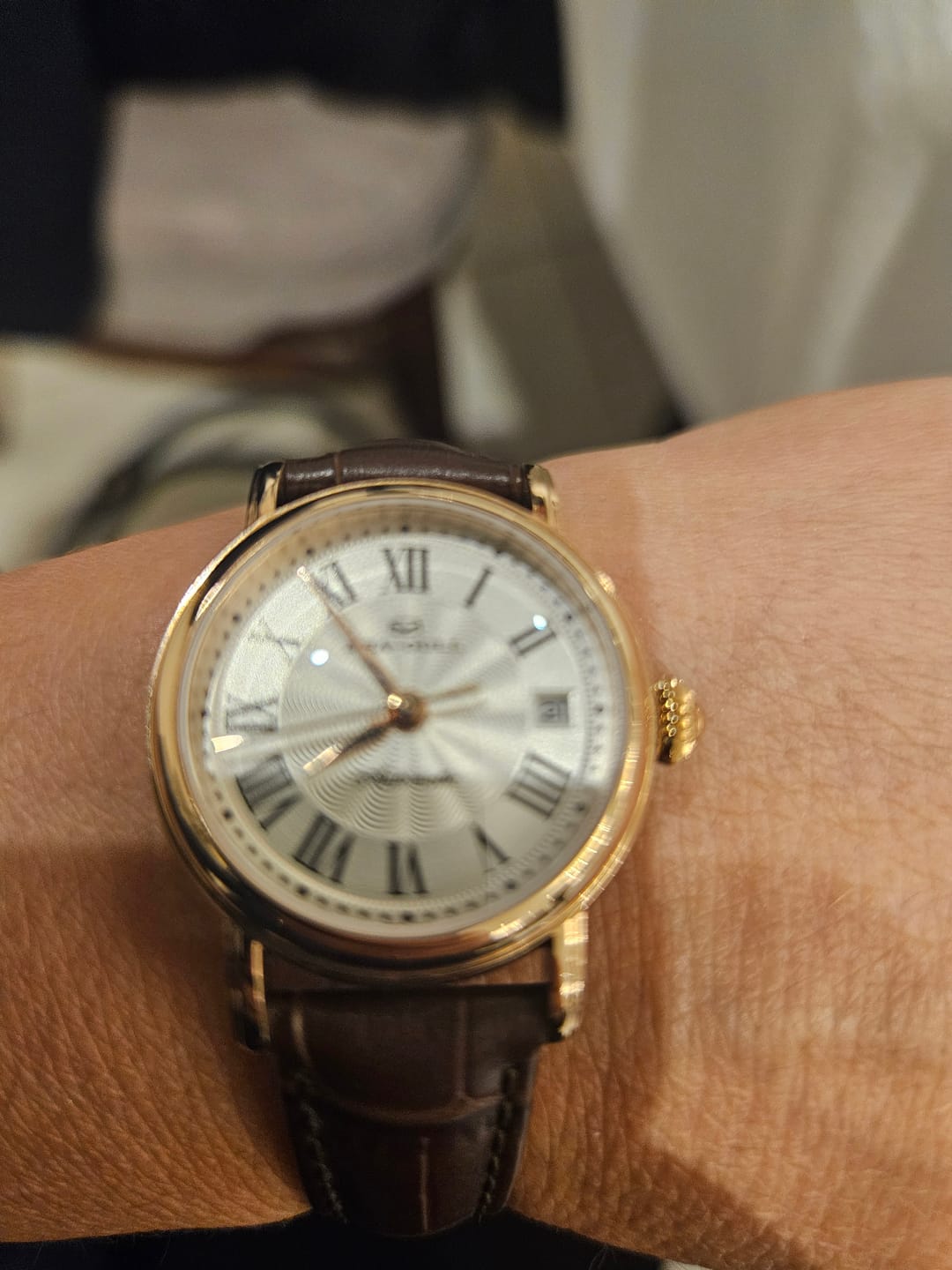 Customer photo review of Small Dial | Calendar | Vintage | Roman Numeral | 27mm