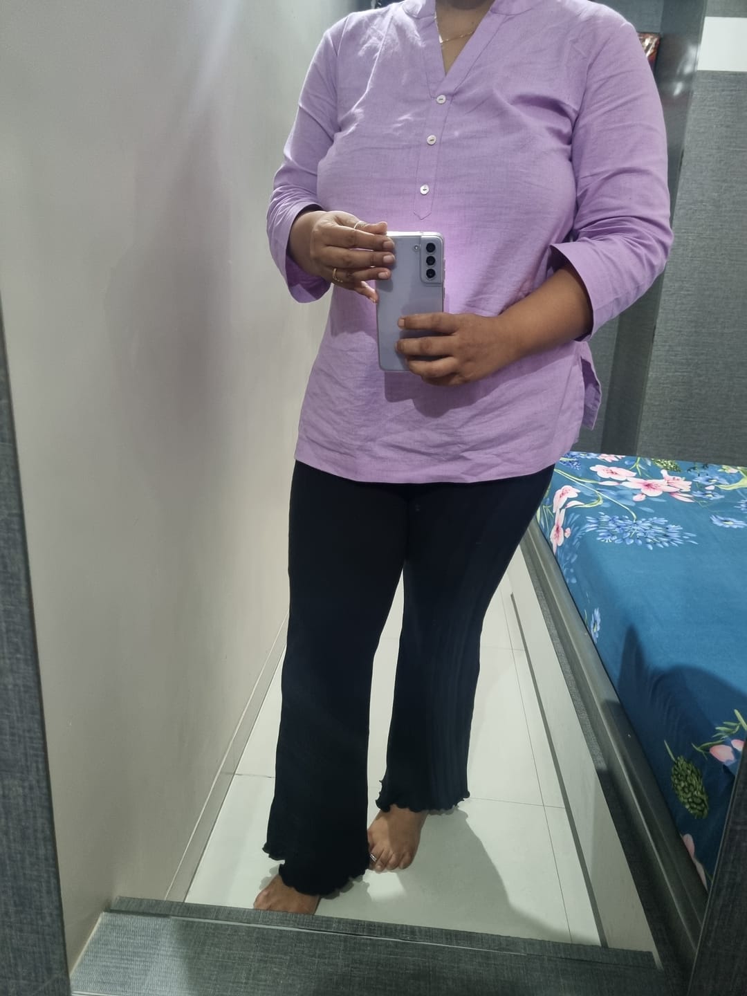 Customer photo review of Women Lilac Airy Linen Short Kurta