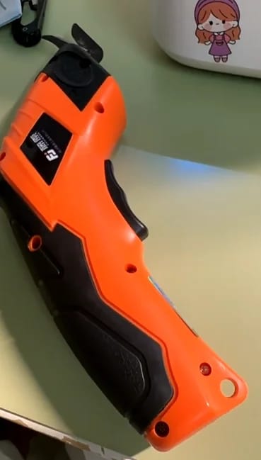 Customer photo review of Electric scissors