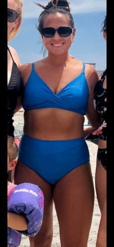 Customer photo review of Emoswim - V-Ausschnitt High Waist Bikini