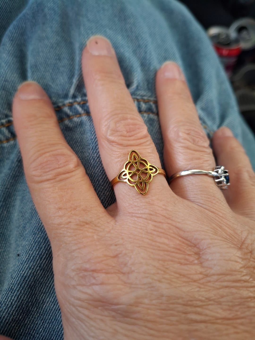 Customer photo review of Bague Ajustable "Symbole de Protection" - Noeud de Sorcière